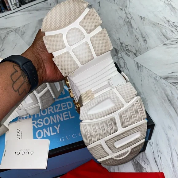 Gucci Flashtrack Crystal Embellished Platform Sneakers 💕 - Picture 5 of 11